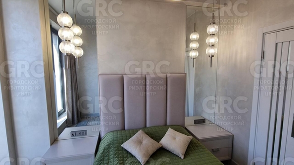 
  Продается 2-комн. квартира, 42 м², Конституции СССР ул, д. 18
. Фото 4.