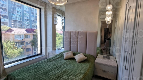 
  Продается 2-комн. квартира, 42 м², Конституции СССР ул, д. 18
. Фото 7.