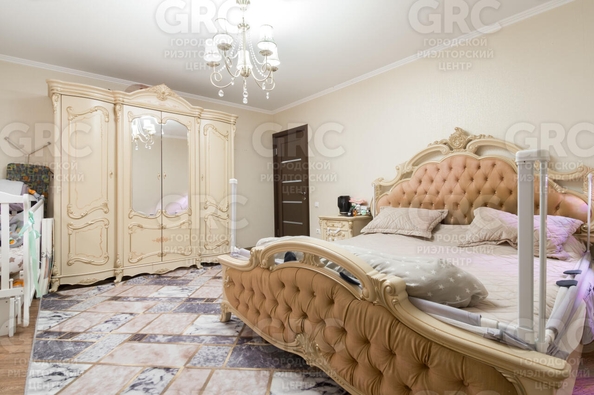 
  Продается 3-комн. квартира, 84 м², Труда ул, д. 23
. Фото 2.
