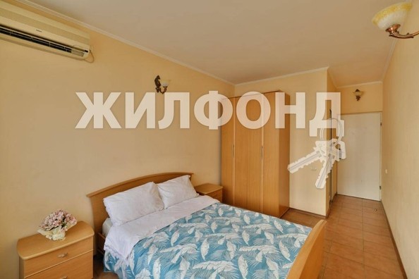 
   Продам 1-комнатную, 17 м², Декабристов ул, 15

. Фото 8.