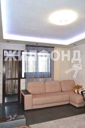 
   Продам 2-комнатную, 65 м², Амбровая ул, 33

. Фото 5.