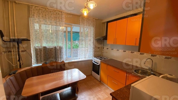 
  Продается студия, 30 м², Донская ул, д. 37А
. Фото 2.