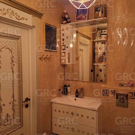
  Продается 2-комн. квартира, 37 м², Пластунская ул, д. 123/3
. Фото 8.