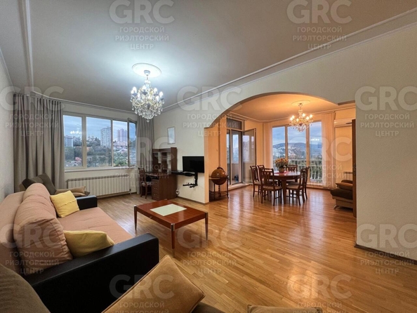 
  Продается 2-комн. квартира, 84.2 м², Чайковского ул, д. 23/1
. Фото 1.