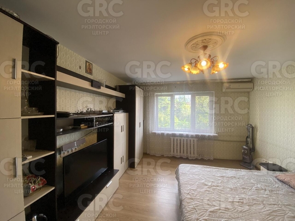 
  Продается 1-комн. квартира, 27.7 м², Гагарина ул, д. 28
. Фото 1.