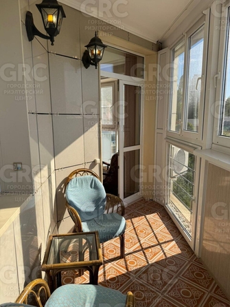 
  Продается 1-комн. квартира, 52 м², Виноградная ул, д. 43в
. Фото 4.