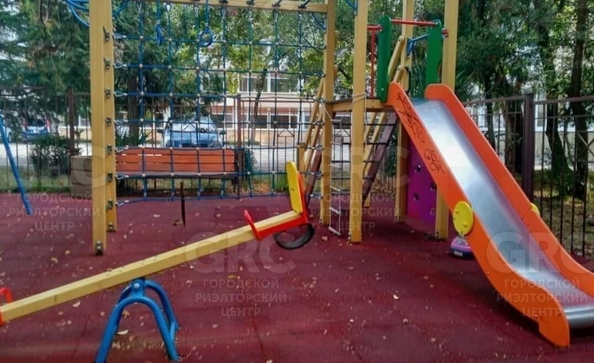 
  Продается 1-комн. квартира, 31.5 м², Конституции СССР ул, д. 34
. Фото 6.