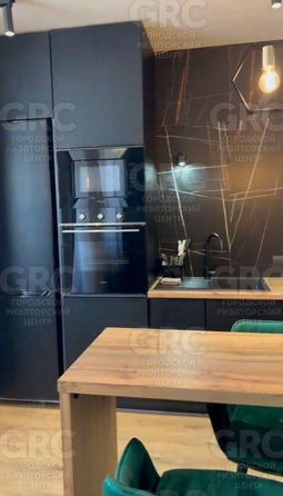 
  Продается 2-комн. квартира, 50 м², Трунова пер, д. 6
. Фото 2.