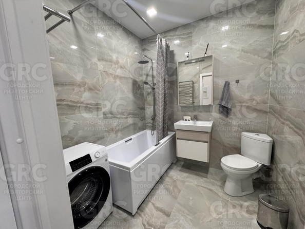 
  Продается 2-комнатный апартамент, 39.6 м², Виноградная ул, д. 22/1
. Фото 6.