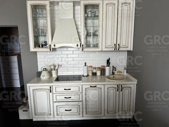 
  Продается 3-комн. квартира, 70 м², Невская ул, д. 18
. Фото 4.