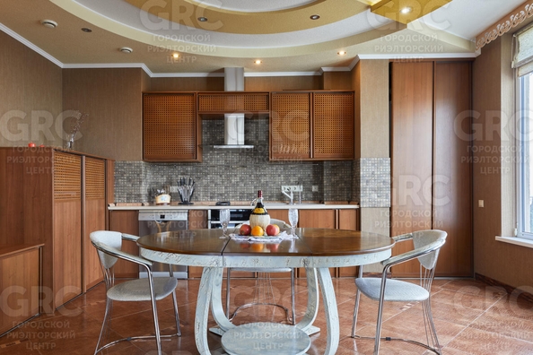 
  Продается 3-комн. квартира, 148.4 м², Ленина ул, д. 294/6а
. Фото 3.