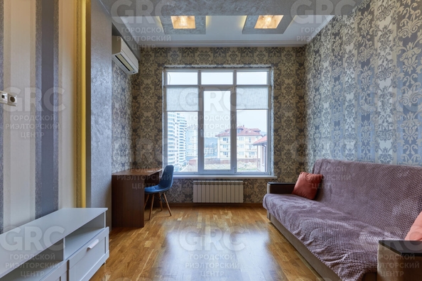 
  Продается 3-комн. квартира, 148.4 м², Ленина ул, д. 294/6а
. Фото 8.