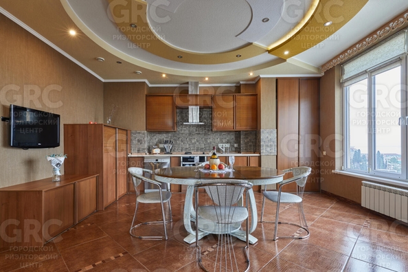 
  Продается 3-комн. квартира, 148.4 м², Ленина ул, д. 294/6а
. Фото 39.