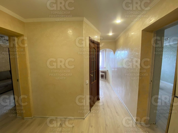 
  Продается 2-комн. квартира, 51.4 м², Туапсинская ул, д. 15
. Фото 18.