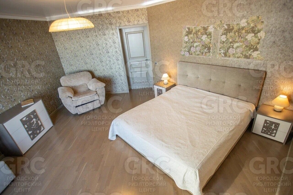 
  Продается 2-комн. квартира, 82 м², Виноградная ул, д. 4
. Фото 10.