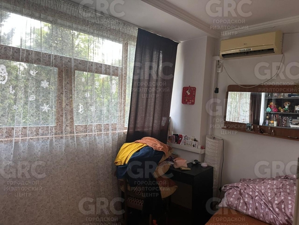 
  Продается 2-комн. квартира, 62 м², Ульянова ул, д. 53
. Фото 4.