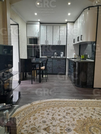 
  Продается 2-комн. квартира, 56 м², Камо ул, д. 86
. Фото 3.