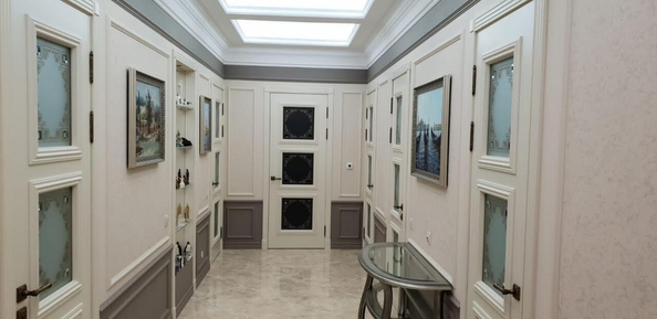 
  Продается 4-комн. квартира, 351 м², Театральная ул, д. 11
. Фото 2.