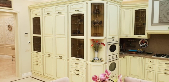 
  Продается 4-комн. квартира, 351 м², Театральная ул, д. 11
. Фото 4.