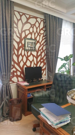 
  Продается 4-комн. квартира, 351 м², Театральная ул, д. 11
. Фото 18.