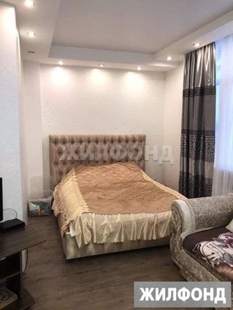 
   Продам 1-комнатную, 41.5 м², Банановая ул, 9/1

. Фото 2.