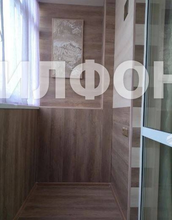 
   Продам 1-комнатную, 34 м², Есауленко ул, 4/6

. Фото 9.