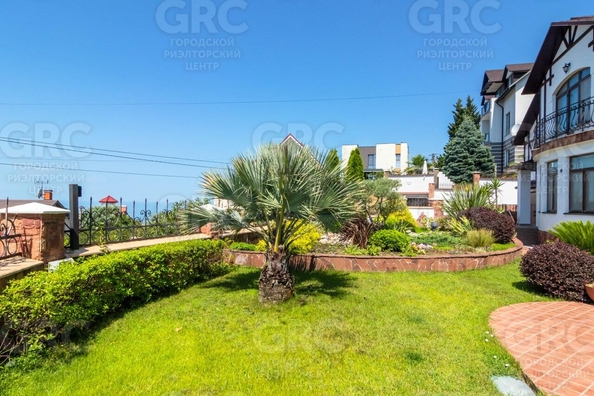 
  Продается дом, 270 м², Сочи
. Фото 3.