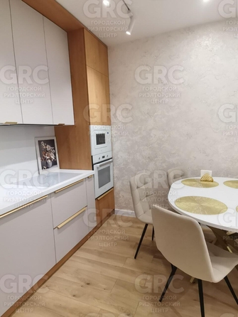 
  Продается 3-комн. квартира, 48 м², Трунова пер, д. 6
. Фото 1.