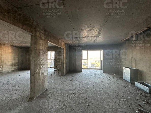 
  Продается 2-комн. квартира, 84 м², Виноградная ул, д. 4
. Фото 6.