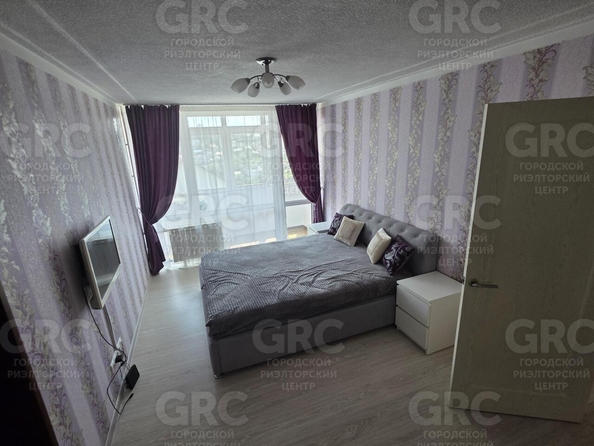 
  Продается 1-комн. квартира, 34 м², Альпийская ул, д. 37
. Фото 2.