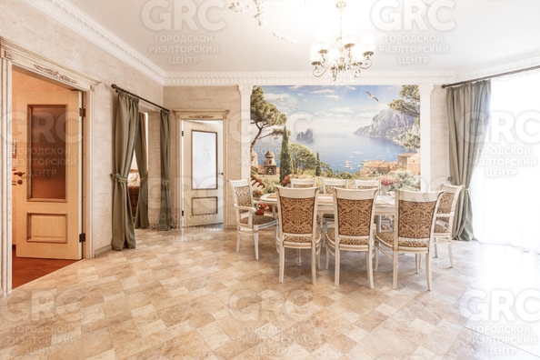 
  Продается 4-комн. квартира, 147 м², Депутатская ул, д. 9
. Фото 3.