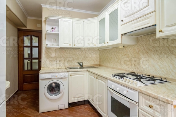 
  Продается 4-комн. квартира, 75 м², Новоселов ул, д. 11
. Фото 7.