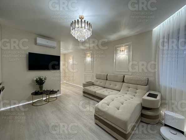 
  Продается 2-комн. квартира, 64 м², Трунова пер, д. 6
. Фото 36.