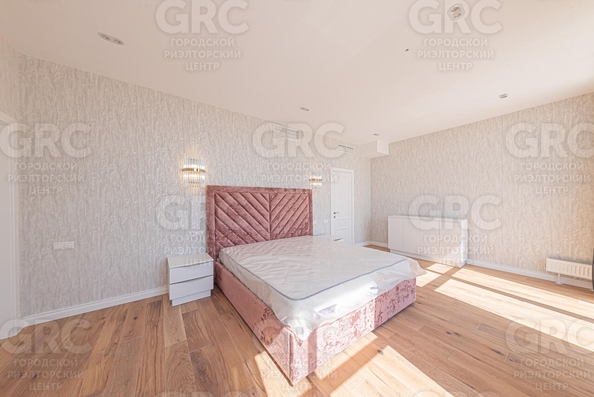 
  Продается 3-комн. квартира, 150 м², Войкова ул, д. 14а
. Фото 10.