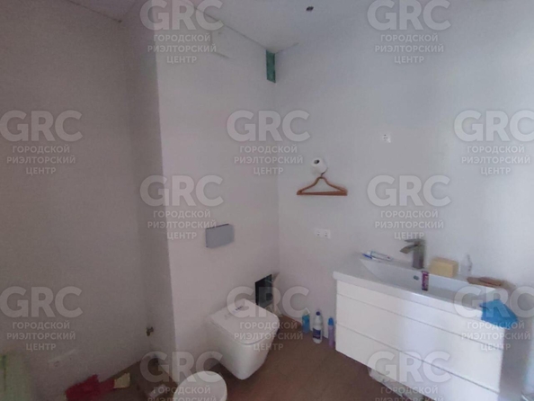 
  Продается 3-комн. квартира, 63 м², Учительская ул, д. 9
. Фото 27.