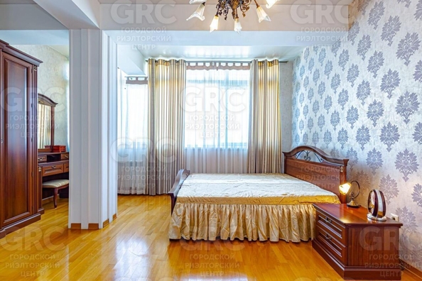 
  Продается 2-комн. квартира, 85 м², Туапсинская ул, д. 9/2
. Фото 3.