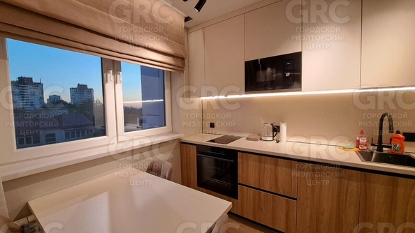 
  Продается 1-комн. квартира, 35 м², Трунова пер, д. 6
. Фото 7.