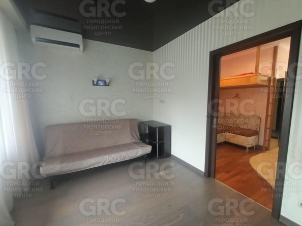 
  Продается 1-комн. квартира, 30 м², Восточная ул, д. 8/1
. Фото 3.