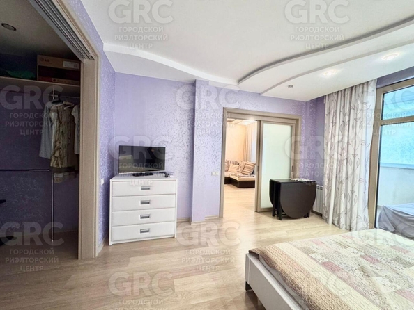 
  Продается 2-комн. квартира, 67 м², Роз ул, д. 52
. Фото 6.