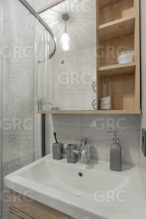 
  Продается 2-комн. квартира, 38 м², Водораздельная ул, д. 16/1
. Фото 10.