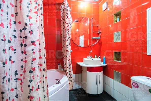 
  Продается 3-комн. квартира, 59.1 м², Конституции СССР ул, д. 38
. Фото 10.