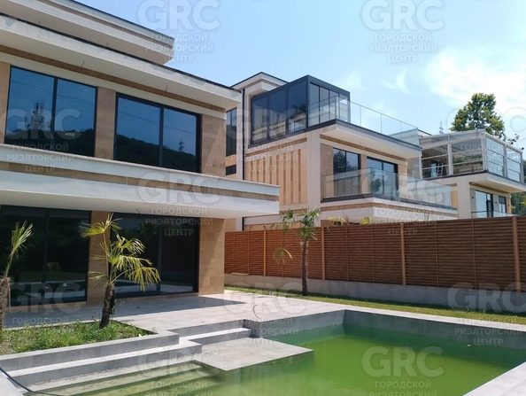 
  Продается коттедж, 310 м², Сочи
. Фото 1.