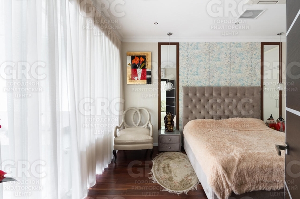 
  Продается 2-комн. квартира, 90 м², Нагорная ул, д. 11
. Фото 7.