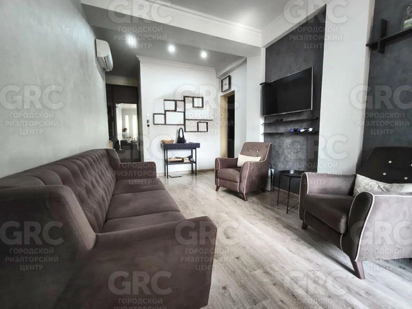 
  Продается 3-комн. квартира, 48 м², Рабочий пер, д. 24
. Фото 2.