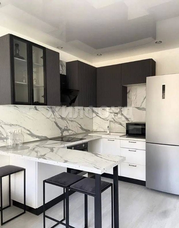 
   Продам 2-комнатную, 47.9 м², Тепличная ул, 63

. Фото 1.