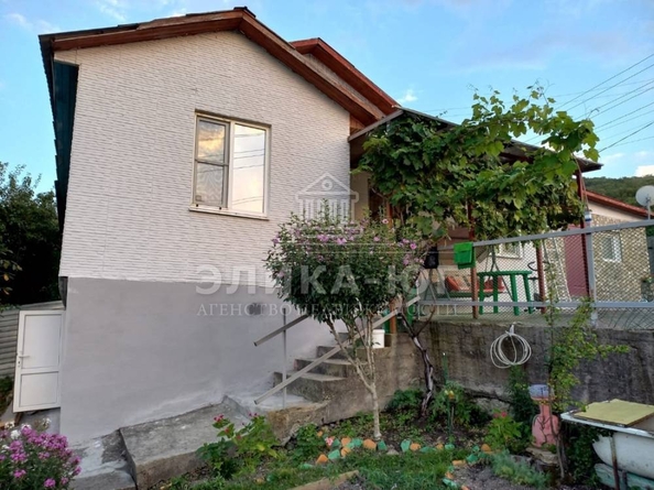 
  Продается дом 80 м². Фото 1.