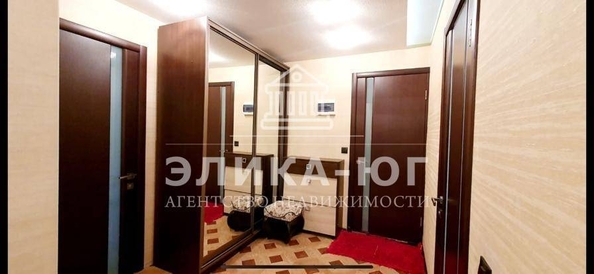 
   Продам 3-комнатную, 61 м², 2-й мкр

. Фото 6.