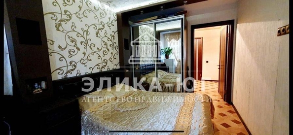 
   Продам 3-комнатную, 61 м², 2-й мкр

. Фото 8.