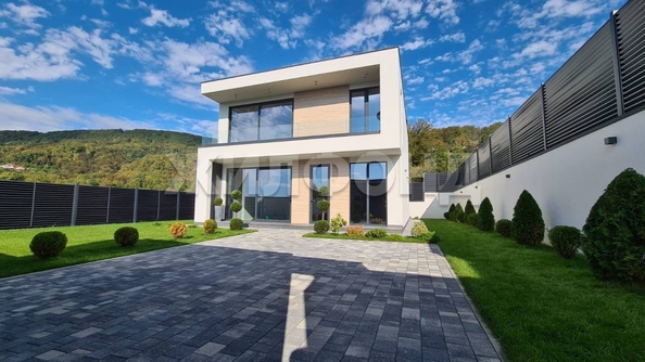 
   Продам дом, 236.6 м², Барановка

. Фото 1.