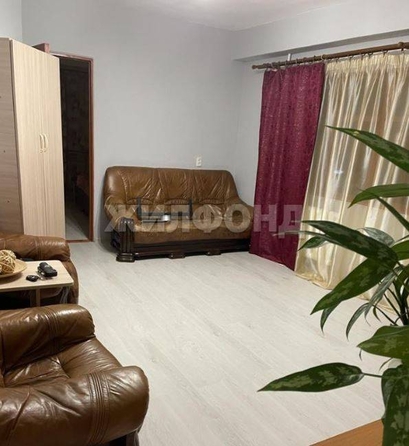 
  Продается 3-комн. квартира 64.8 м². Фото 1.